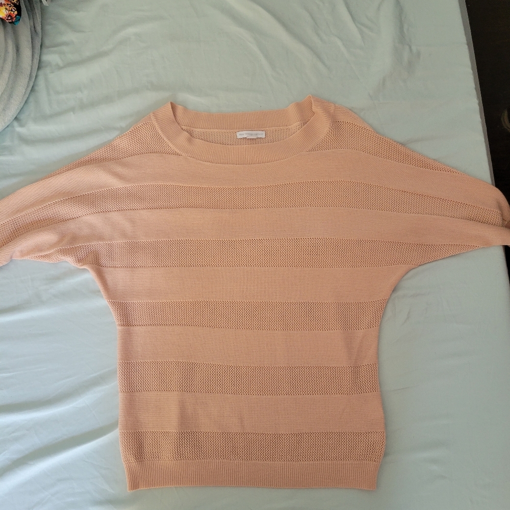 New York & Co. Lightweight sweater